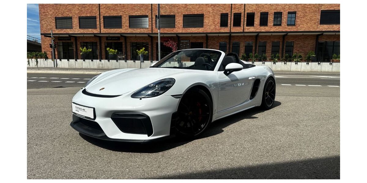 Porsche Boxster 5.800 km 114.718 &euro; Villingen-Schwenningen 78048