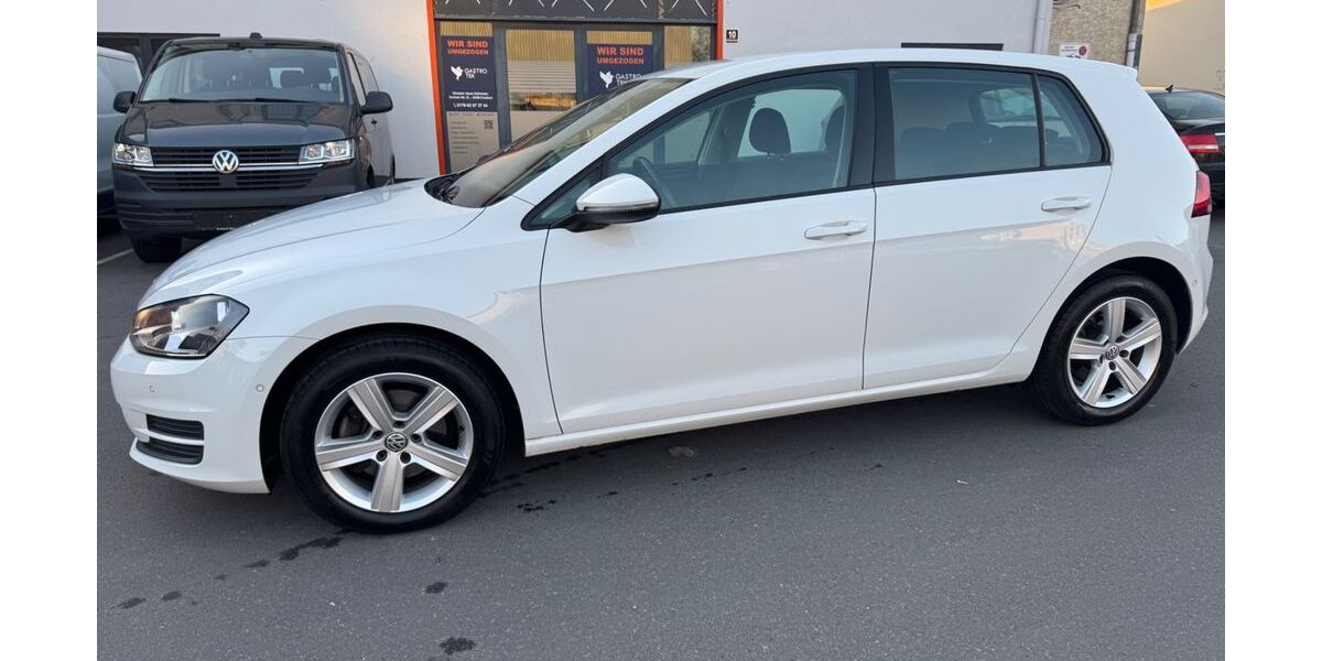 VW Golf 135.000 km 8.599 &euro; Frankfurt am Main 60314