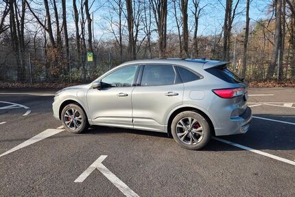 Ford Kuga 92.700 km 22.790 &euro; Troisdorf 53842