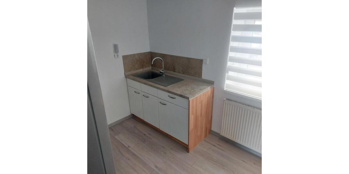 Etagenwohnung Landau an der Isar - 1.5 Zimmer, 29 m&sup2;, 375&euro; | Angebot:26381844