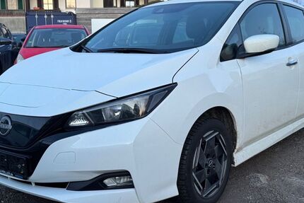 Nissan Leaf 30.731 km 12.500 &euro; Friedberg 86316