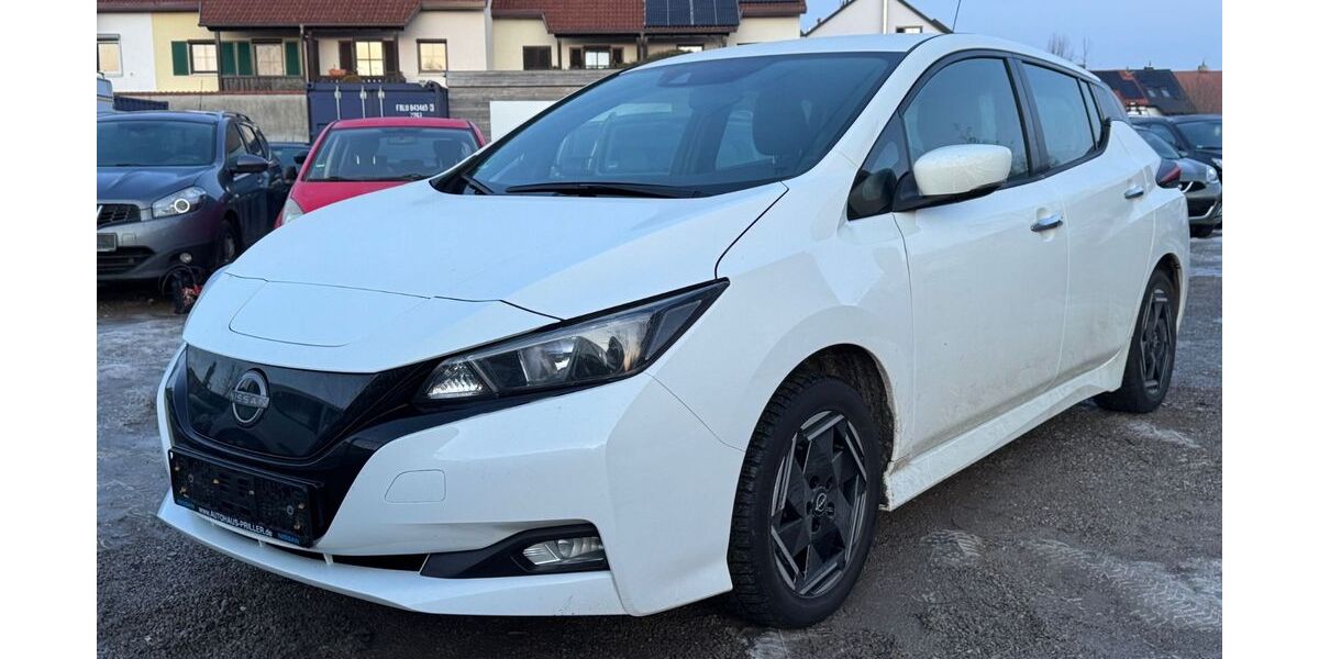Nissan Leaf 30.731 km 12.500 &euro; Friedberg 86316