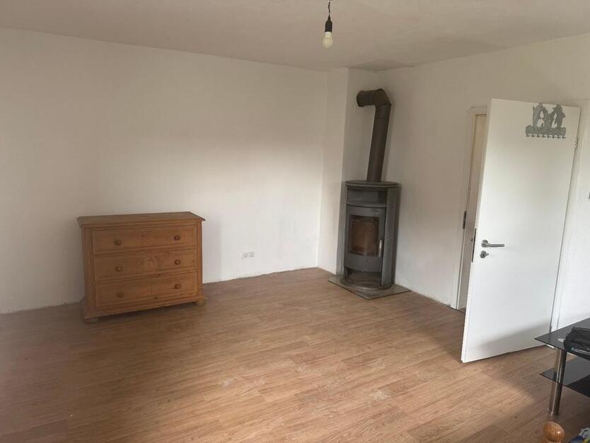1 Familien Haus mit Garten zu vermieten