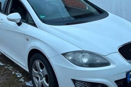 Seat Leon 230.955 km 2.700 &euro; Minden 32425