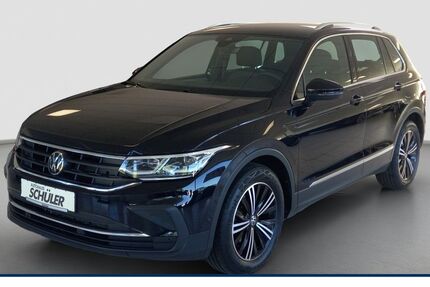 VW Tiguan 24.887 km 29.875 &euro; Falkenstein 08223