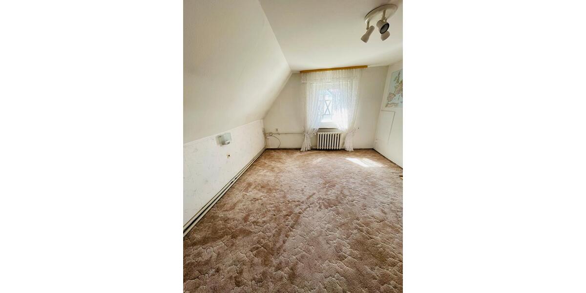 Einfamilienhaus Südharz - 5 Zimmer, 152 m&sup2;, 180.000&euro; | Angebot:26465500
