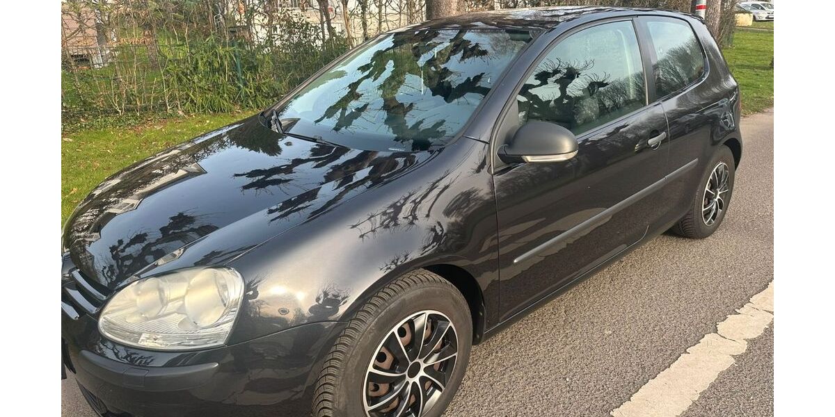 VW Golf 174.500 km 3.090 &euro; Königswinter 53639