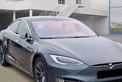 Tesla Model S 135.422 km 23.490 &euro; Waldfeucht 52525