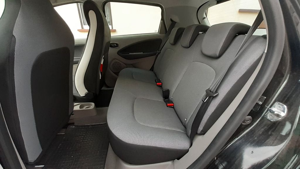 Renault ZOE 128.000 km 7.800 &euro; Caaschwitz 07586