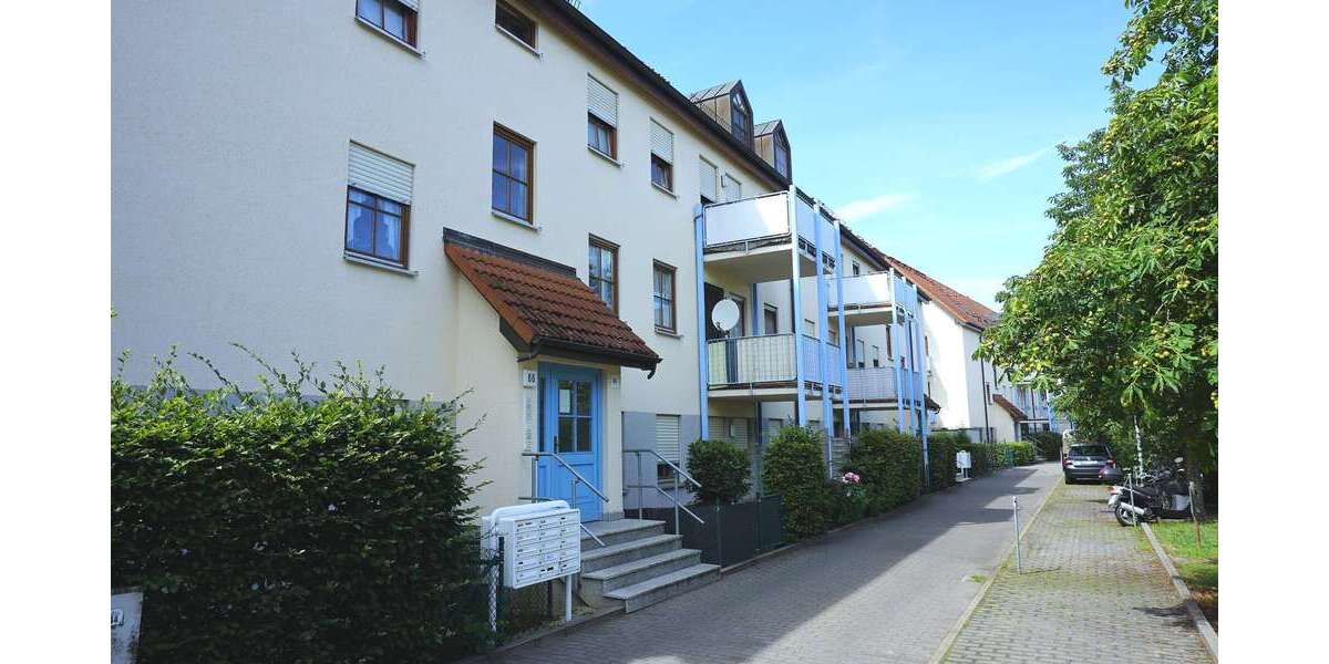 Etagenwohnung Leegebruch - 3 Zimmer, 77 m&sup2;, 900&euro; | Angebot:27500345