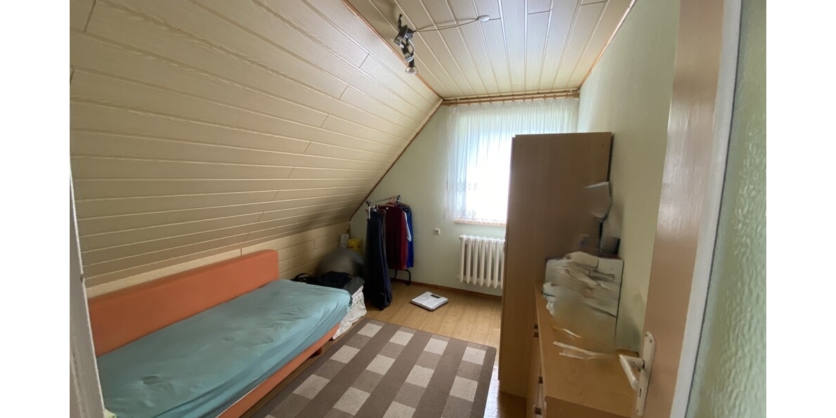 Großzügiges und idyllisch gelegenes Wohlfühlzuhause mit Wintergarten und großem Grundstück - Einfamilienhaus Klipphausen | Angebot:26990002