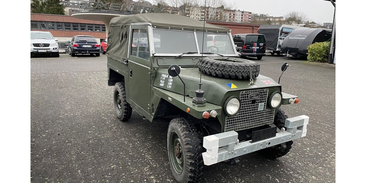 Land Rover Defender 102.500 km 25.000 &euro; Kreuztal 57223