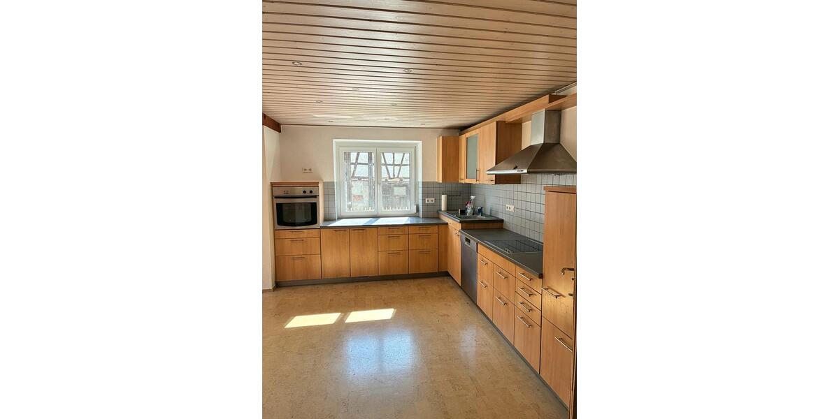 Doppelhaushälfte Bad Waldsee - 5 Zimmer, 130 m&sup2;, 1.400&euro; | Angebot:26162443