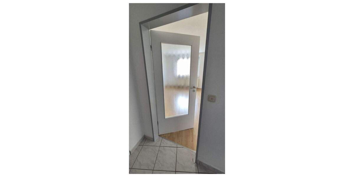 Etagenwohnung Freiberg Freiberg Süd - 3 Zimmer, 72 m&sup2;, 435&euro; | Angebot:26451069