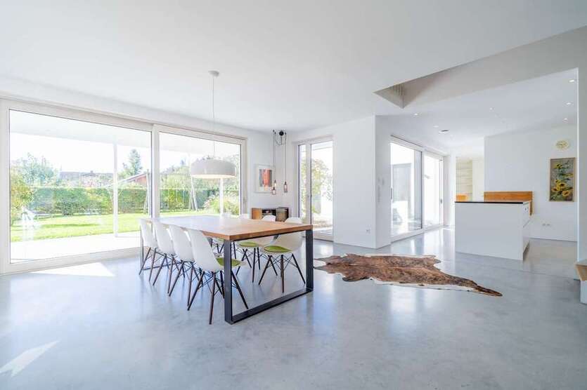 Haus zum Kaufen in Rosenheim 1.290.000 € 188 m²