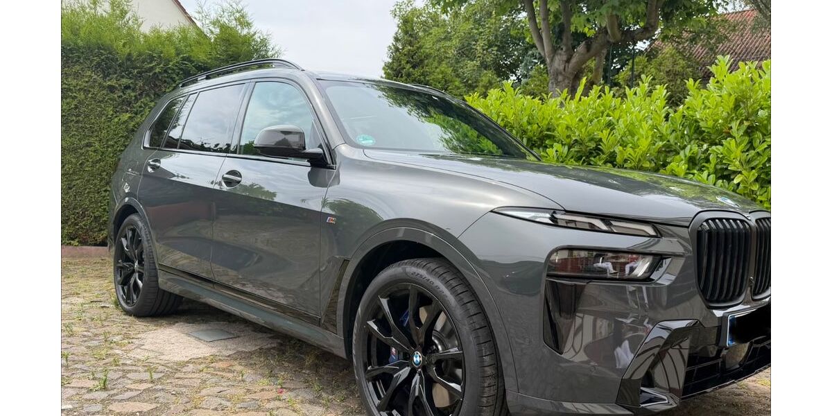 BMW X7 4.900 km 103.400 &euro; Leipzig 04328