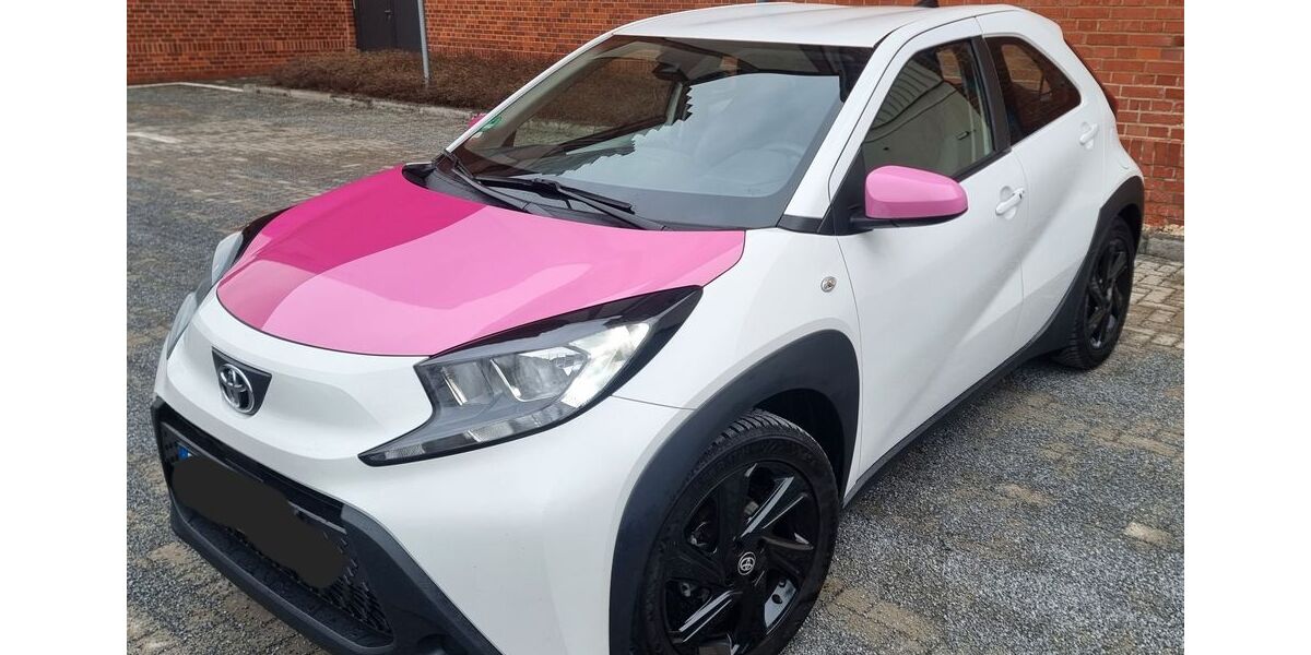 Toyota Aygo (X) 33.076 km 12.900 &euro; Berlin 12489