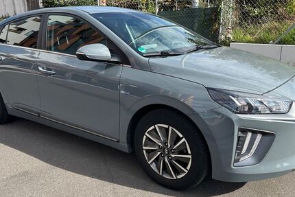 Hyundai IONIQ 102.000 km 12.999 &euro; Ditzingen 71254