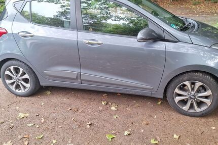 Hyundai i10 42.000 km 7.900 &euro; Bochum 44805