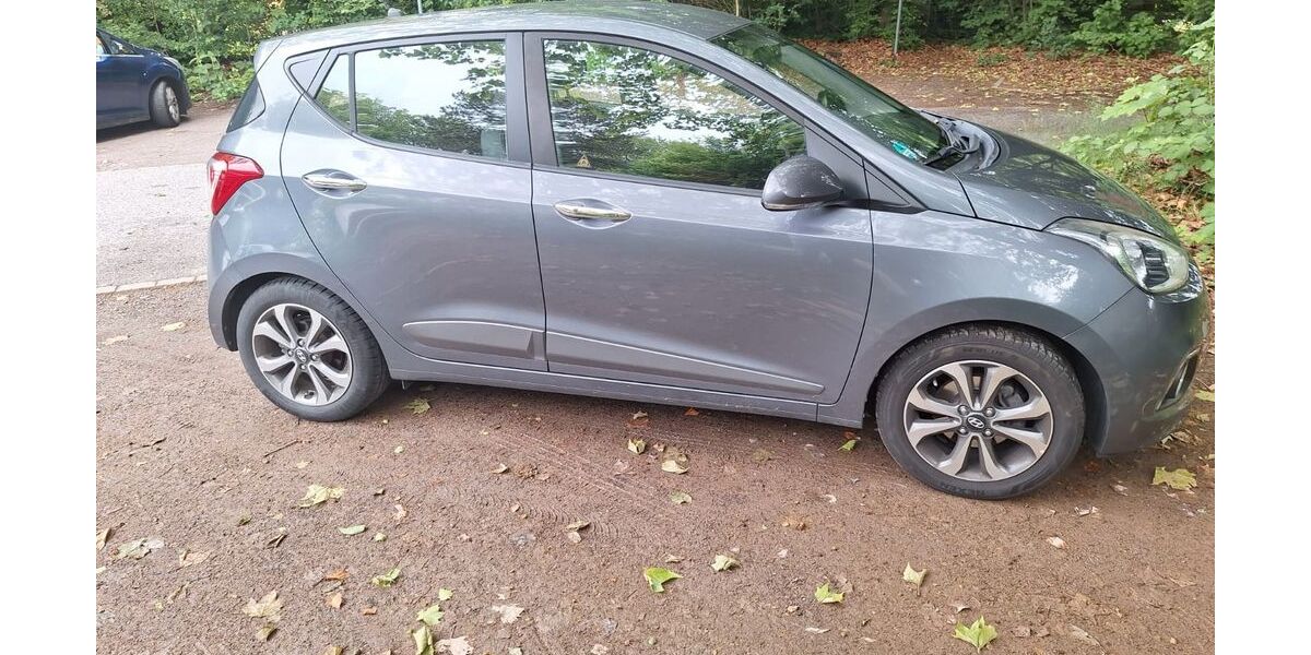 Hyundai i10 42.000 km 7.900 &euro; Bochum 44805