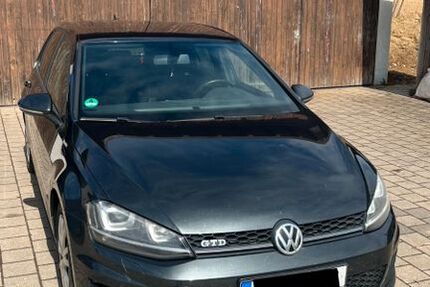 VW Golf 215.000 km 10.900 &euro; Untersiemau 96253