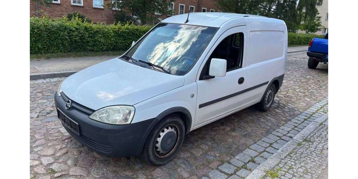 Opel Combo 223.200 km 1.970 &euro; Woldegk 17348