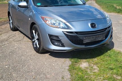 Mazda 3 154.000 km 5.500 &euro; Ziepel 39291