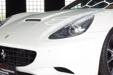 Ferrari California 88.700 km 99.599 &euro; Bünde 32257