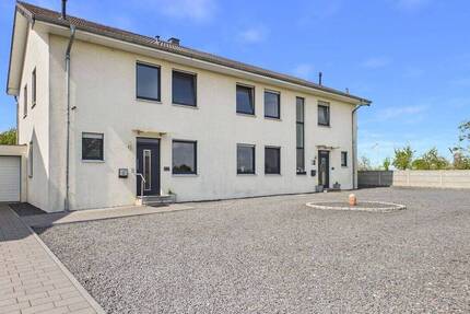 Haus Gangelt-Breberen Breberen - 7 Zimmer, 270 m&sup2;, 549.000&euro; | Angebot:26358393