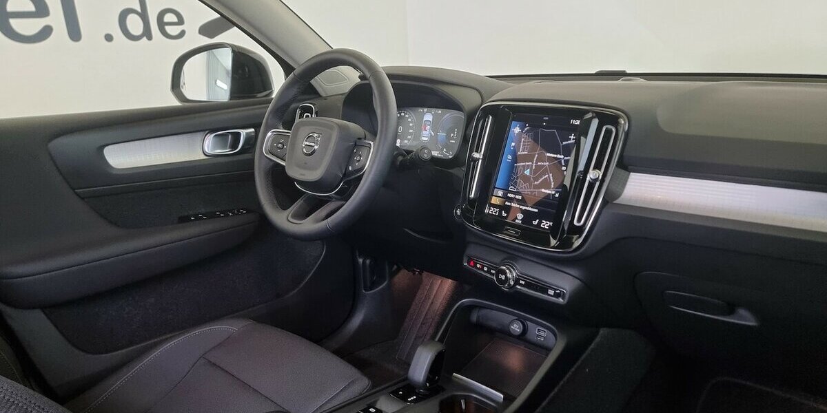 Volvo XC40 Hybrid 2WD PHEV LED AHK Navi Kamera 69.100 km 25.850 &euro; Garrel 49681