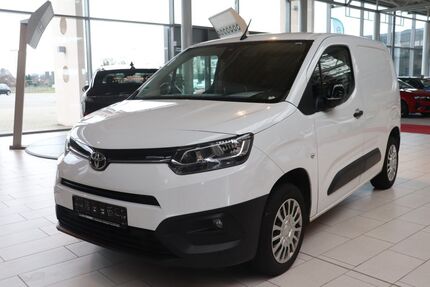 Toyota Proace City 49.476 km 12.990 &euro; Wilhelmshaven 26389