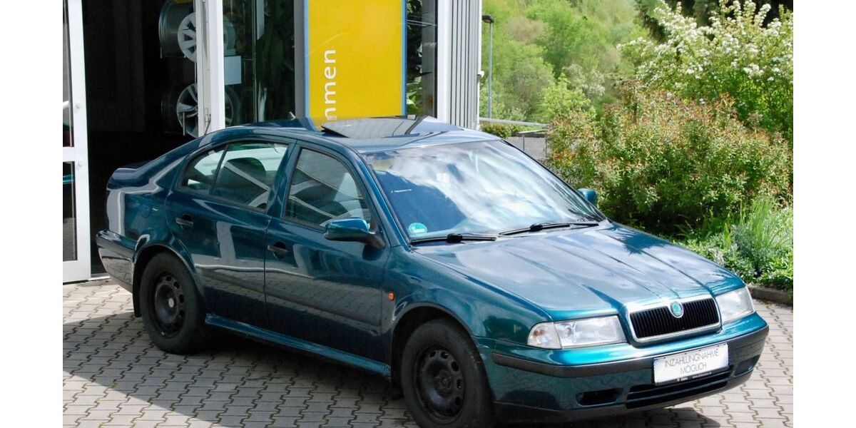 Skoda Octavia 166.230 km 1.200 &euro; Dornburg - Camburg 07774