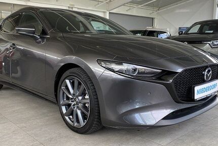 Mazda 3 20.000 km 21.990 &euro; Rinteln 31737
