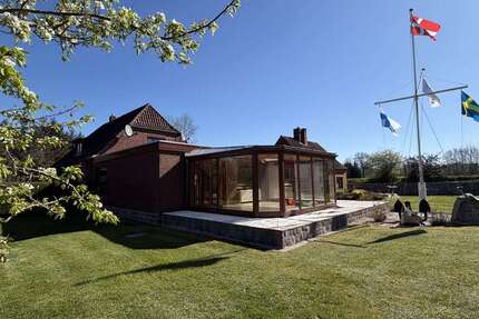 Haus Hohn - 8 Zimmer, 229 m&sup2;, 539.000&euro; | Angebot:26432981