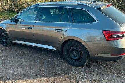 Skoda Superb 49.000 km 26.490 &euro; Guntersblum 67583