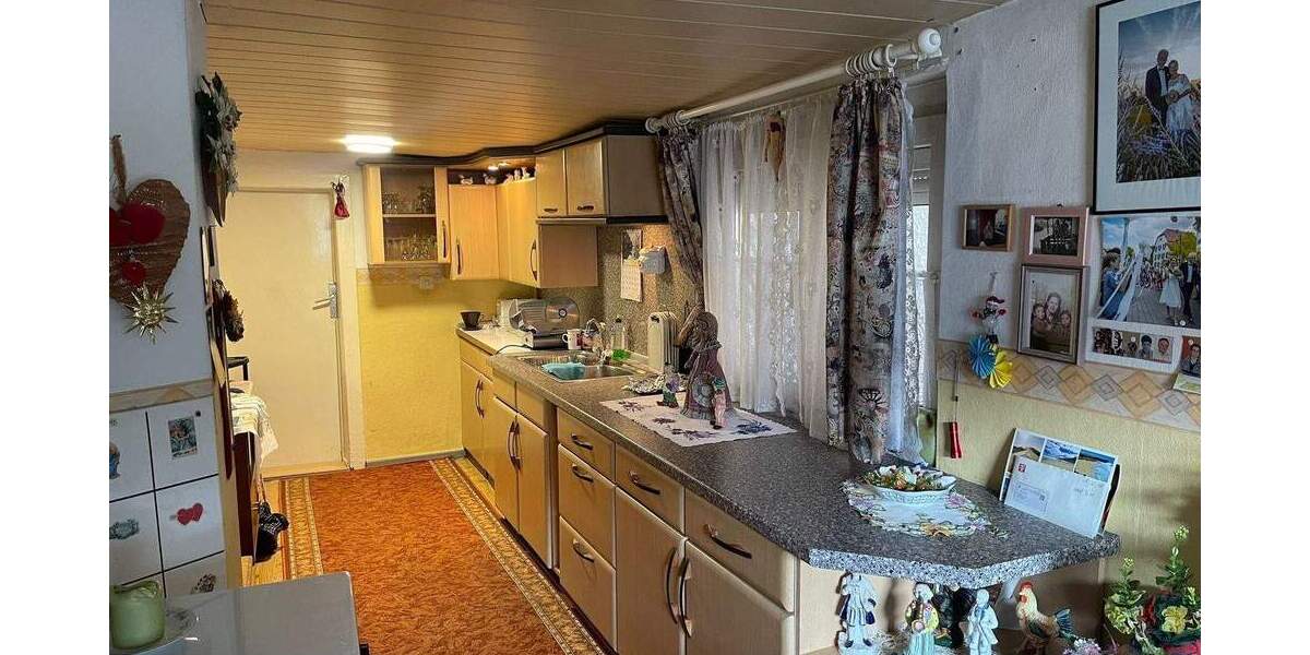 Einfamilienhaus Grabfeld Jüchsen - 5 Zimmer, 60 m&sup2;, 49.000&euro; | Angebot:25770587