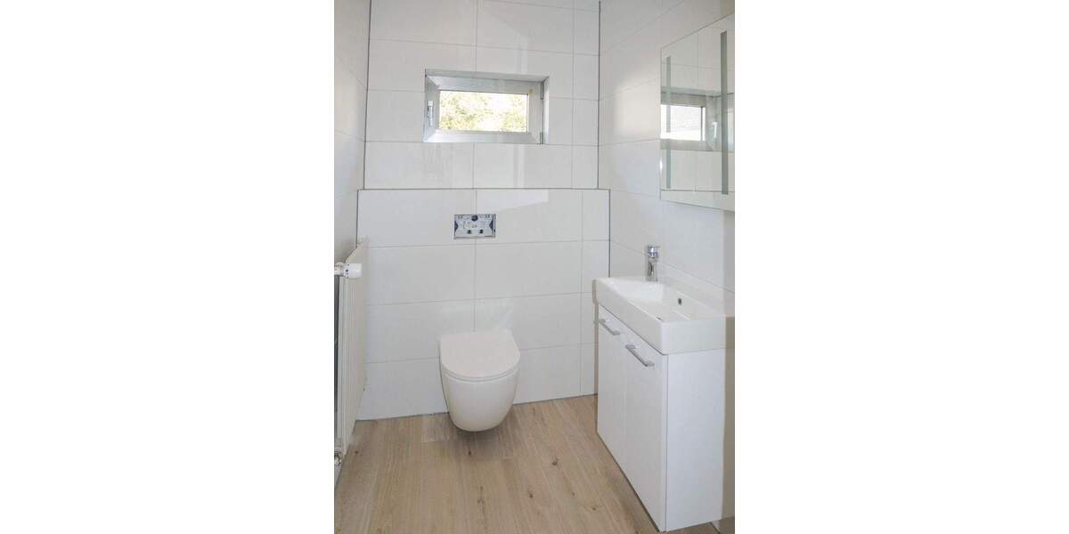 Etagenwohnung Engelskirchen Schnellenbach - 5 Zimmer, 200 m&sup2;, 1.850&euro; | Angebot:26656736