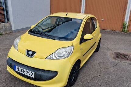 Peugeot 107 114.000 km 1.790 &euro; Nürnberg 90451