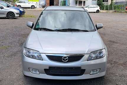 Mazda 323 149.000 km 2.200 € Berlin 12459