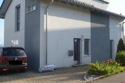 Haus Görwihl - 5 Zimmer, 200 m&sup2;, 560.000&euro; | Angebot:26493579