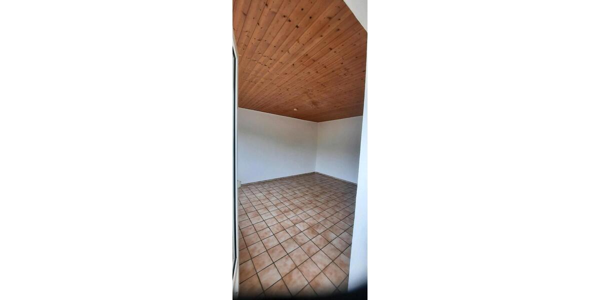 Etagenwohnung Sundern (Sauerland) - 3 Zimmer, 61 m&sup2;, 350&euro; | Angebot:26316634