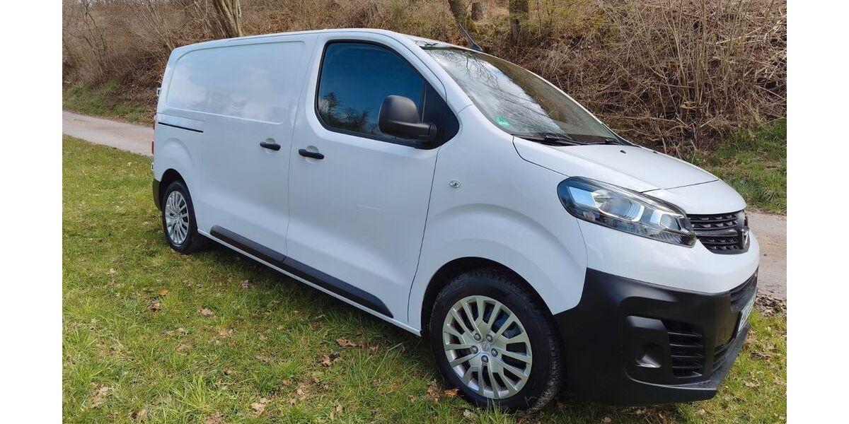 Opel Vivaro 28.000 km 18.250 &euro; Sundern 59846