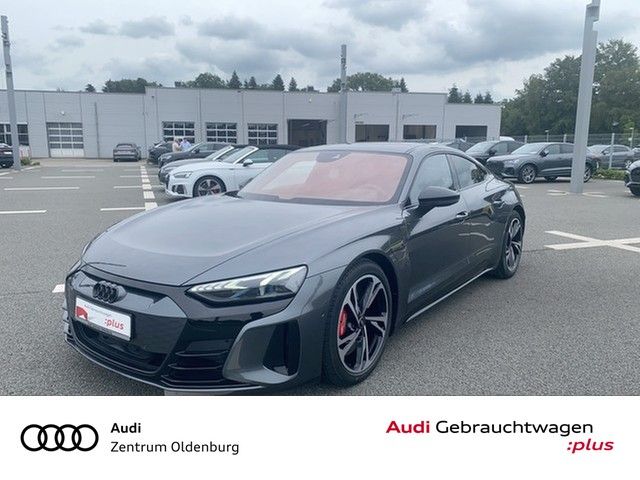 Audi e-tron GT 80.432 km 51.477 € Oldenburg 26135