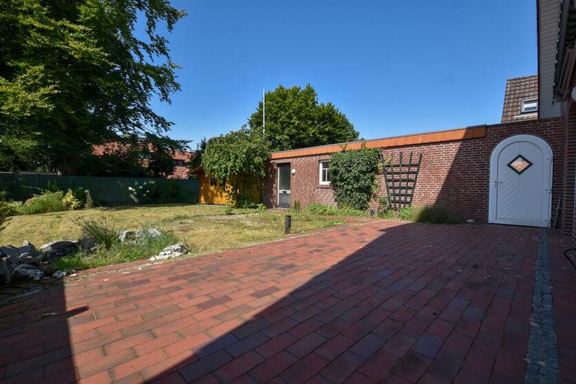 Doppelhaushälfte mit Garage und Gartenhaus in ruhiger Lage in der Stadt Friesoythe zimmer