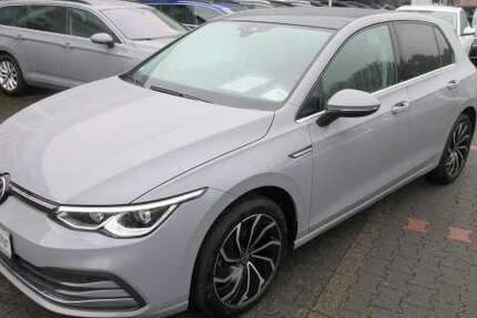VW Golf Style 2.0 TSI DSG PANORAMA KAMERA ACC APP LED 40.770 km 26.788 &euro; Bergkamen 59192