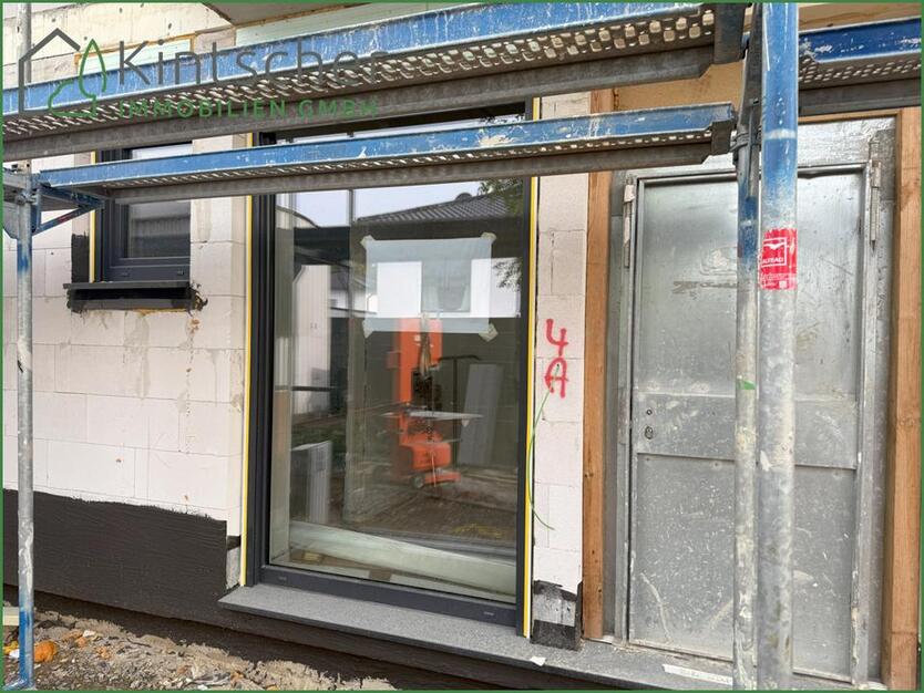 Zur Miete: Moderne Doppelhaushälfte - 2025 bezugsfertig - mit Garten - Carport in Odenthal-Blecher zimmer