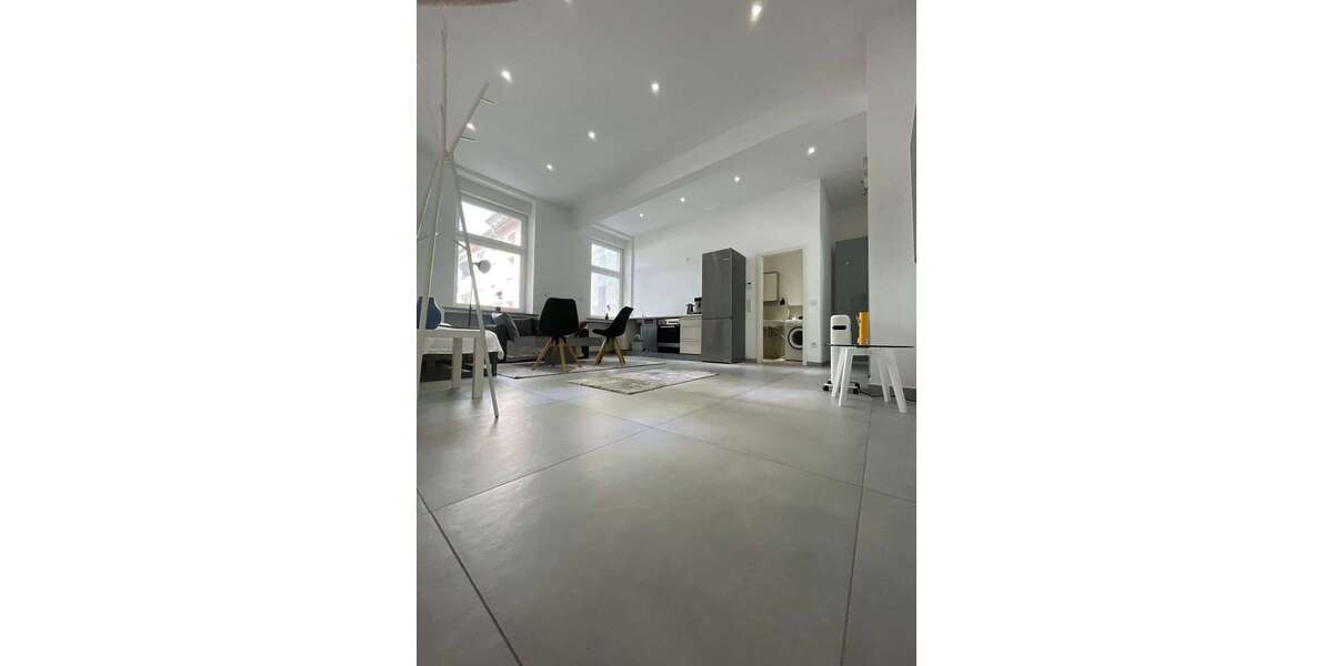 Zimmer Wuppertal - 1 Zimmer, 900&euro; | Angebot:24986942