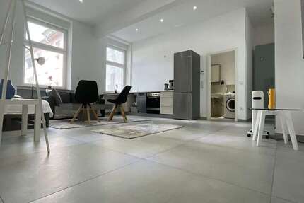 Zimmer Wuppertal Barmen - 1 Zimmer, 900&euro; | Angebot:24986942