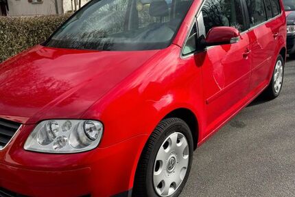 VW Touran 210.000 km 2.500 &euro; Frankfurt 65931