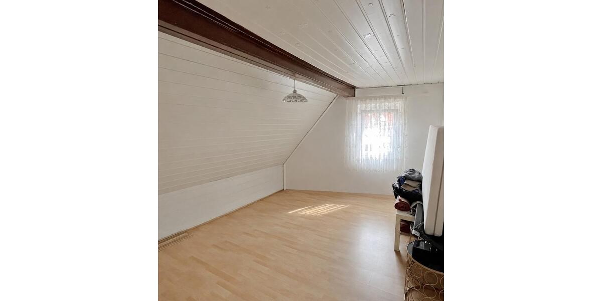 Doppelhaushälfte Rottenburg am Neckar - 5 Zimmer, 89 m&sup2;, 195.000&euro; | Angebot:26728799